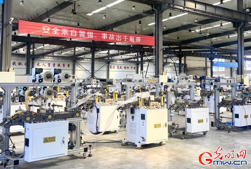 專精特新看中國 機(jī)器如何生產(chǎn)機(jī)器，模切機(jī)獨(dú)步全球